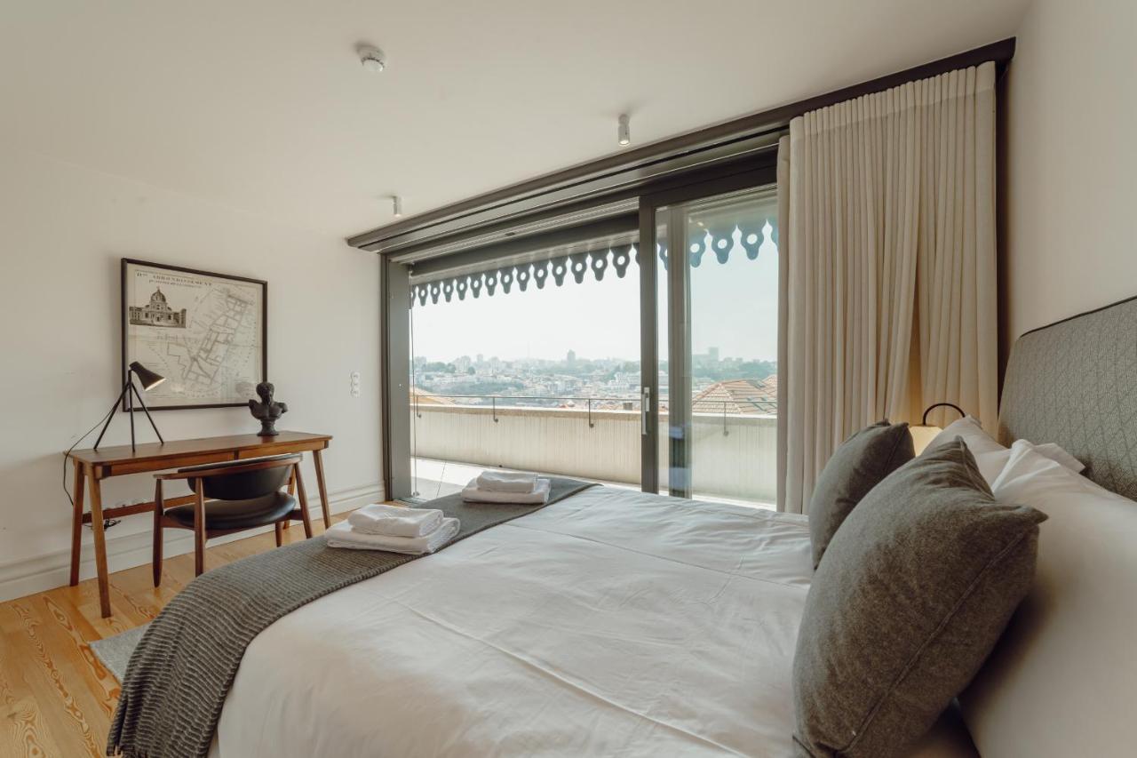Downtown Penthouse With River View By Vacationy Porto Luaran gambar