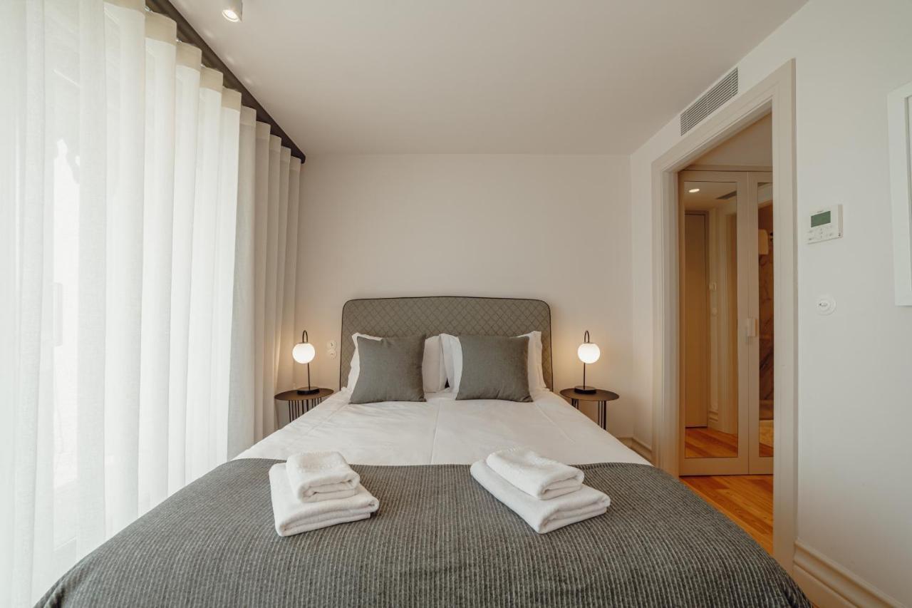 Downtown Penthouse With River View By Vacationy Porto Luaran gambar