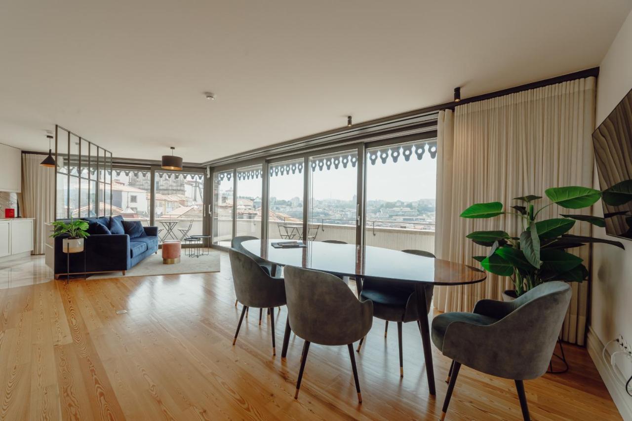Downtown Penthouse With River View By Vacationy Porto Luaran gambar