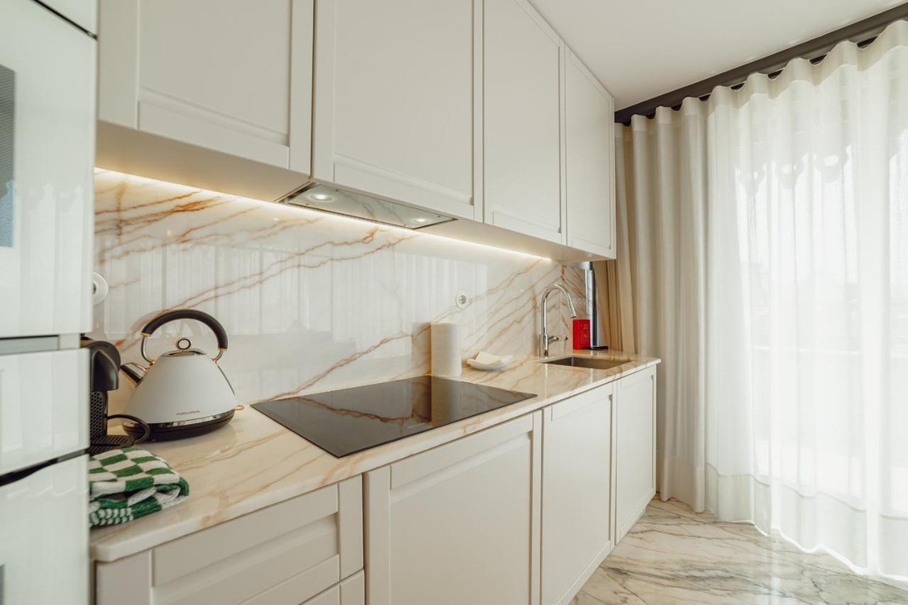 Downtown Penthouse With River View By Vacationy Porto Luaran gambar