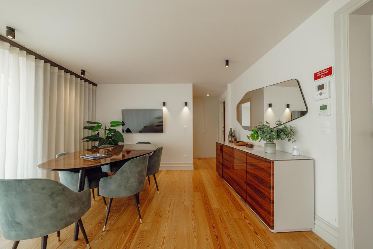 Downtown Penthouse With River View By Vacationy Porto Luaran gambar