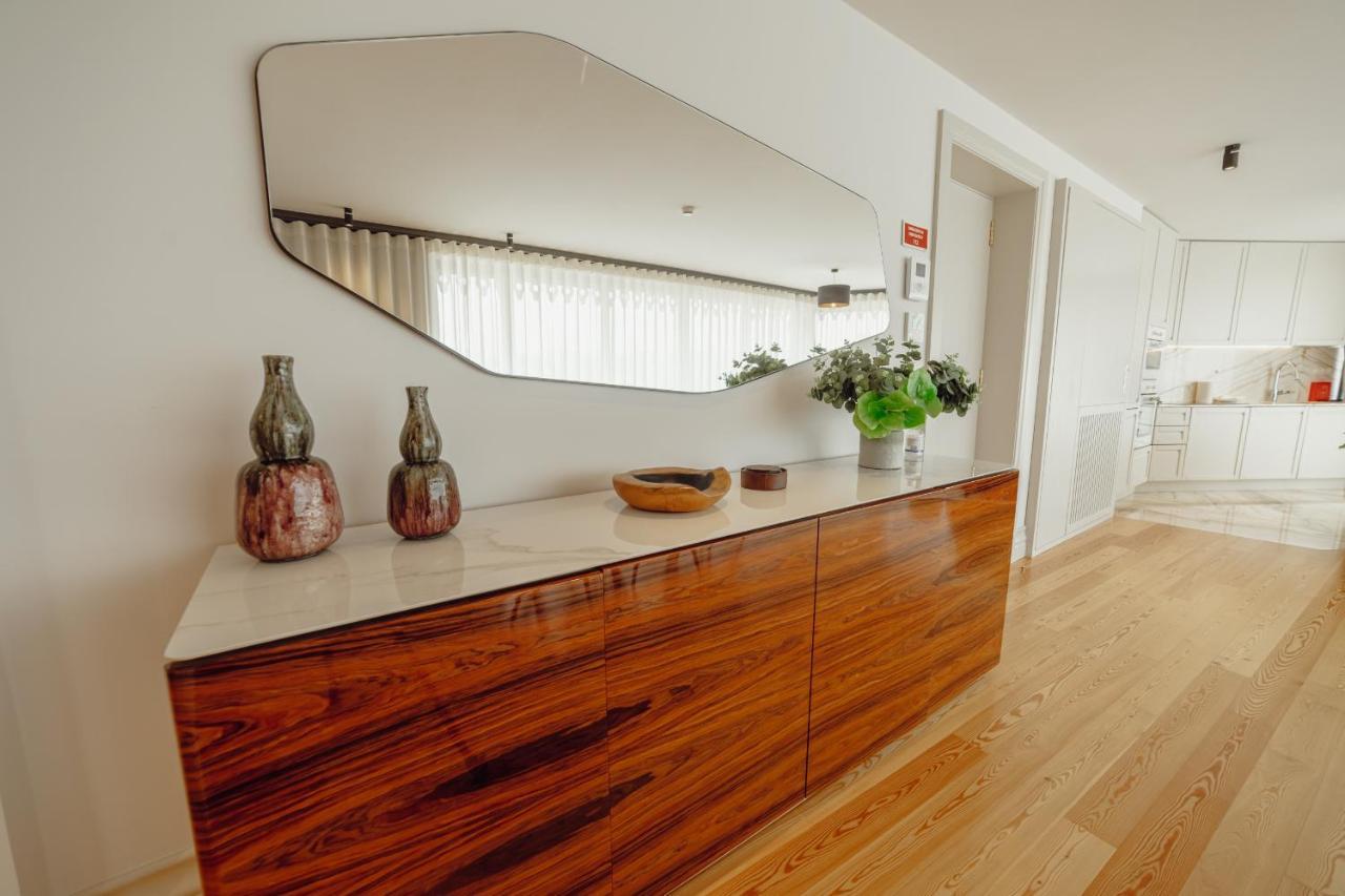 Downtown Penthouse With River View By Vacationy Porto Luaran gambar